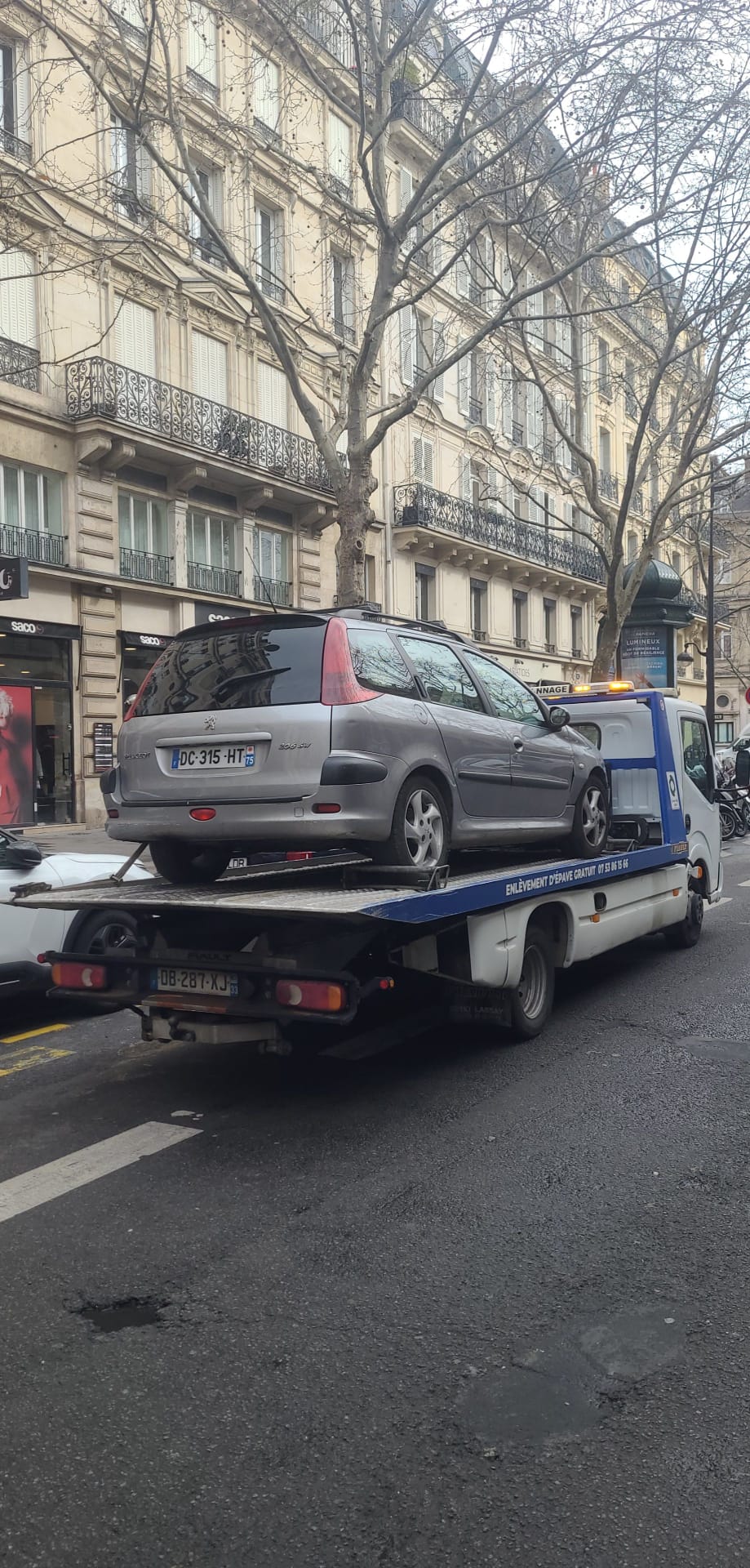 Enlèvement d'épave à Paris